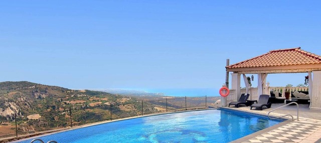 Elegant Huge Villa Large Pool, Ideal For Weddings in Kathikas