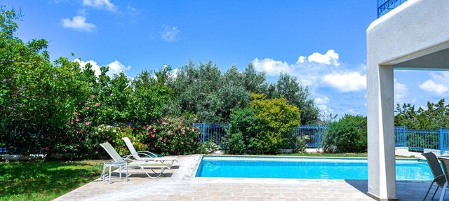 Enchanting Artemis Villa 1454 in Paphos