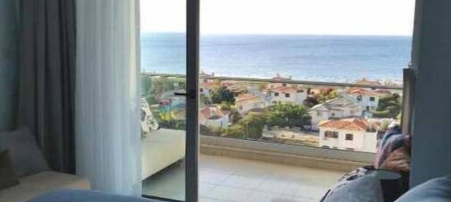 Erika Apartment with Sea View in Boghaz