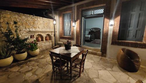 Evanthia's Stone House in Koilani