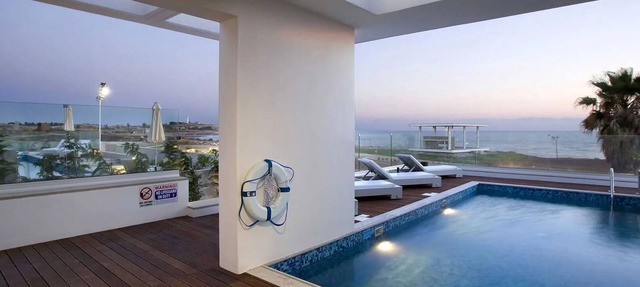 Exclusive Luxury Beachfront Villas - Prime Tourist Beach Location - SA in Paphos