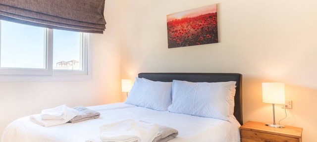 Fema Apartment with Penthouse & Spa Tub in Vokolida