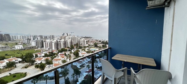 Flat w Pool, Balcony 10 min to Beach in Iskele in Yeni Iskele