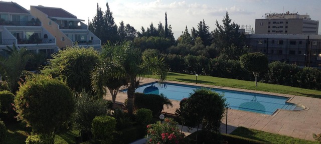 Free WIFI Luxury 2 bedroom apartment opposite St Raphael Marina 2 mins to beach in Limassol