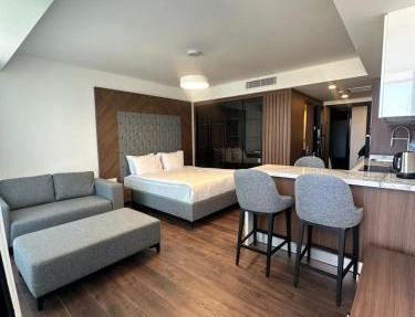 Grand Sapphire Luxury Studio Residence - Aleysim in Trikomo