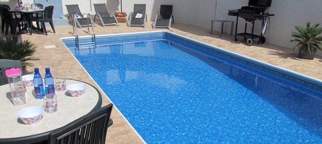 Hibiscus Family Friendly Villa With Private Pool. in Alethriko