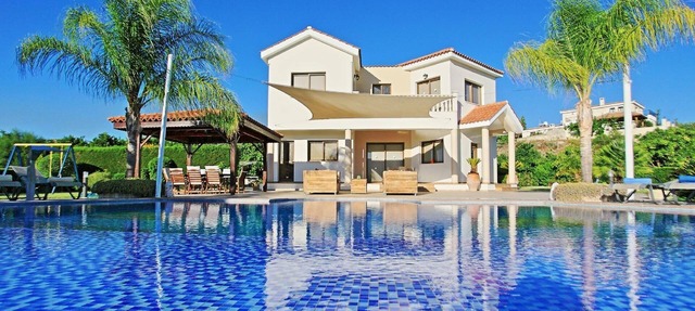 Holiday house Peristerona for 1 - 8 persons with 3 bedrooms - Holiday home in Peristerona