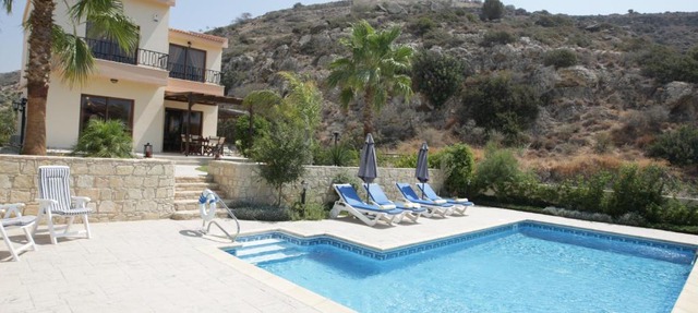 Holidays Villas in Pissouri