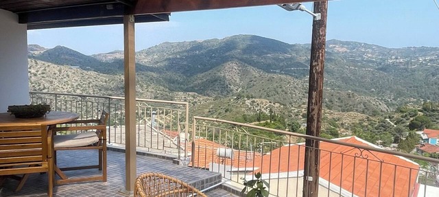 House of Light, Mountain Retreat in Dierona