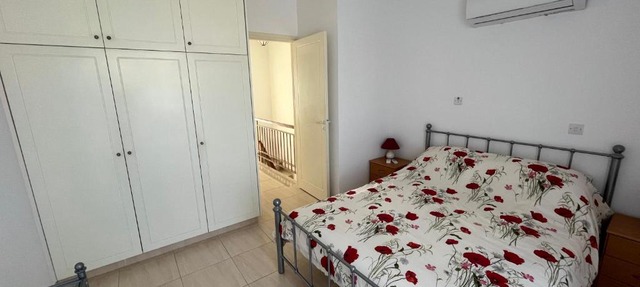 Iris cottage 2-bedroom townhouse in Paphos City