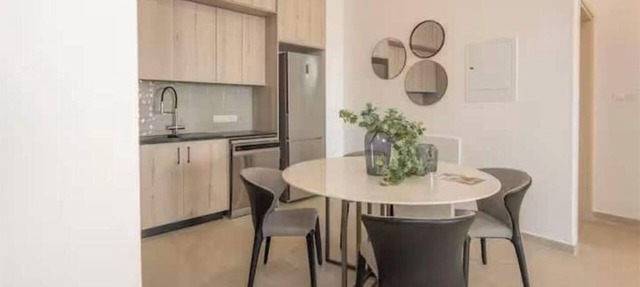 Kalamon Luxury Suite 202 w/Pool and Gym in Livadia