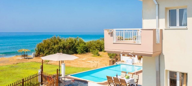 Kalisto Beach Villa - Three Bedroom Villa, Sleeps 7 in Agia Marina Chrysochous