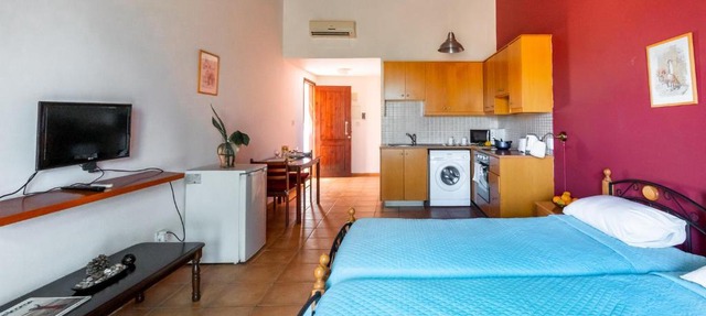 Kate's Latchi Beachfront Studio Apartment 1 by Ezoria in Polis Chrysochous