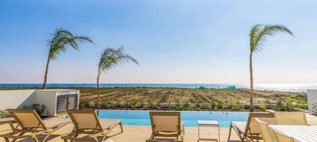 Larnaca Blue 7 - Three Bedroom Villa, Sleeps 6 in Softades