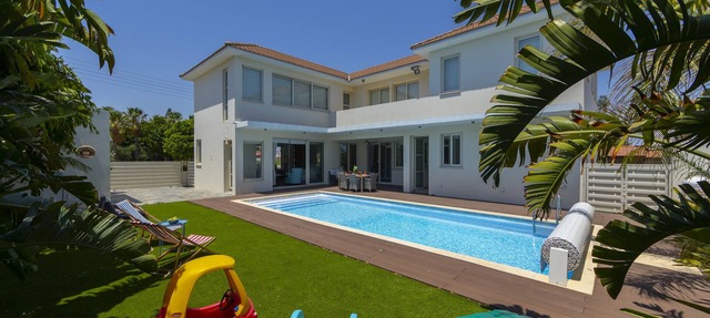 Larnaca Villa Marisol in Larnaca