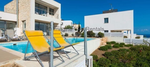 Latchi Esprit Villa EV21 - a villa that sleeps 6 guests in 3 bedrooms in Latchi