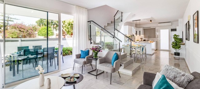 Luxurious ONE Maisonette by Ezoria Villas in Paphos