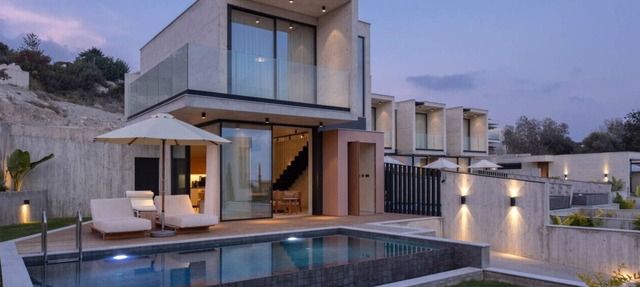Luxurious Townhouse with private Pool in Paphos in Chlorakas
