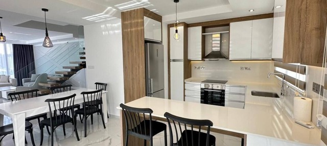 LUXURY VILLA 1 MIN WALK TO THE PRIVATE BEACH in Trikomo