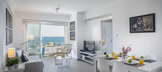 Mackenzie Zoe Seafront Suite in Larnaca