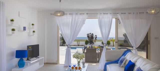 Mazotos Seaview Villa Iris in Larnaca
