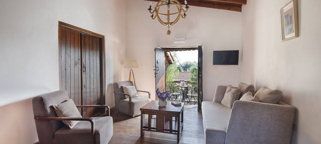 Meleni Cottage Houses in Pareklisia