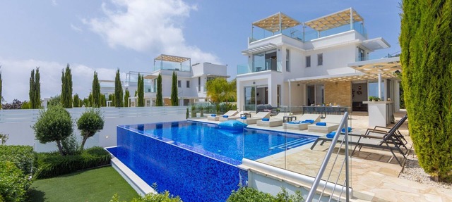 Milos lifestyle 5 bedroom villa in Protaras