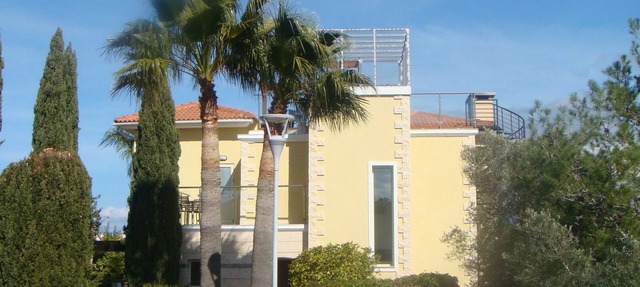 Modern 3 bed 2 bath villa in Latchi with new Mosaic Infinity heated pool (Pvt) in Latchi