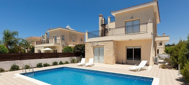 Modern Family Villa, A/C, Private Pool, First Floor Terrace - Ideally Located Between Polis & Latchi in Poli Crysochous
