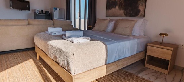 Modern Studio Loft in Central Larnaca with WiFi in Larnaca