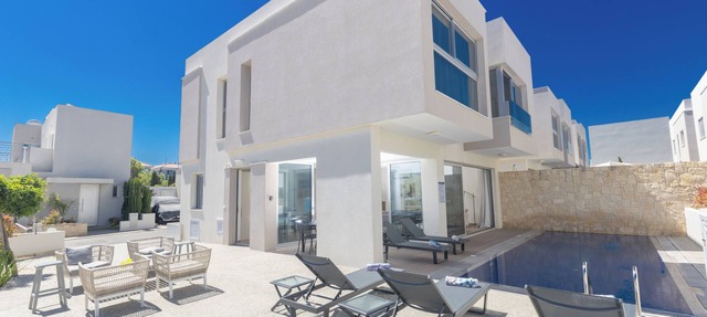 New, 4 Bedroom Villa with private pool in Paralimni