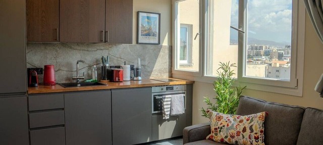 New Beautiful Loft 4.98 Super Host & Sea Access in Limassol
