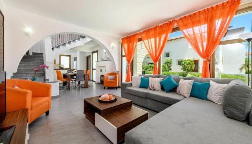 Nissi beach with pool Ayia Thekla "kymma 15" 3bed room in Ayia Napa