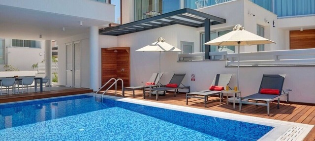 Orchid Seaview Villa | 3BR with Pool, Jacuzzi & Sea Access in Paralimni