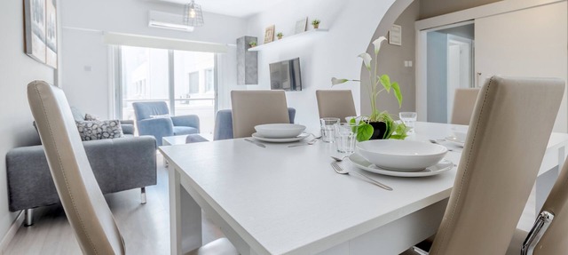 Paradise Promenade Apartment in Kalo Chorio
