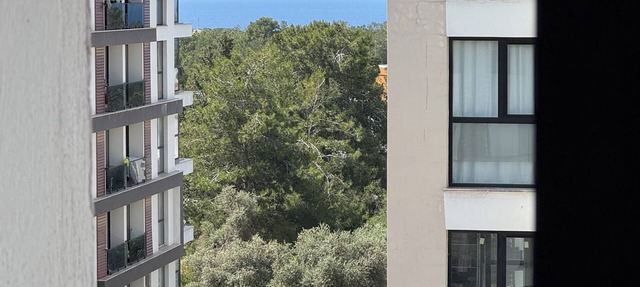Peaceful 2-bedroom apartment with AC in charming Girne in Girne