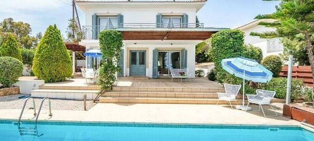 Peaceful Oasis Near the Sea with Private Pool - Just Minutes to Beautiful Anassa & Giannakis Beaches in Neo Chorio