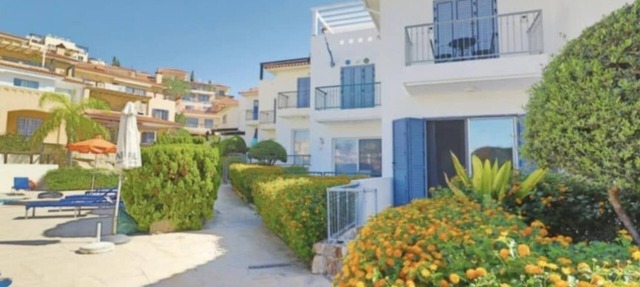 Pegeia Sun - 2 bed house with large communal pool - family friendly in Pegeia