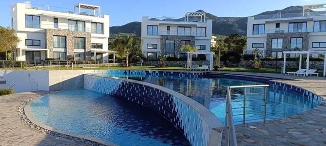 Penthouse Aqua West am Meer in Tatlisu