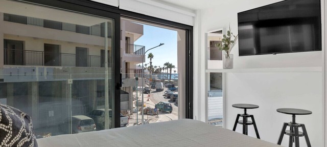 Phaedrus Living: Alkminis Luxury Flat Pantai in Paphos