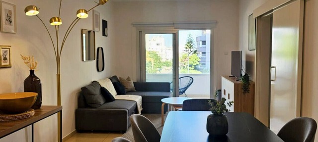 Phaedrus Living: Central Luxury Flat Esperidon 201 in Strovolos