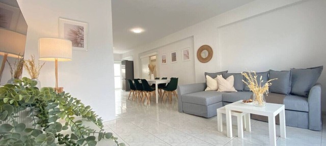 Phaedrus Living: Down Town Flat Stephania 302 in Limassol