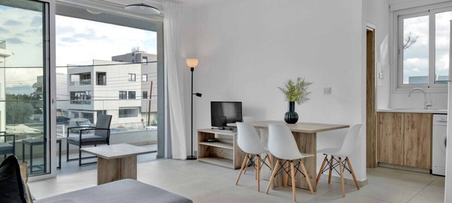 Phaedrus Living: Eolus Residences Artemis in Strovolos