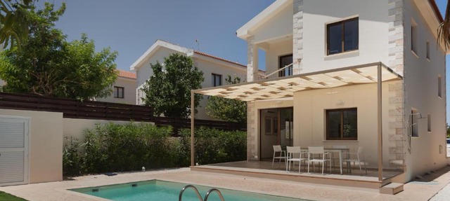 Phaedrus Living Luxury Villa Green Bay in Paralimni