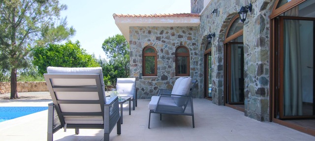 Phaedrus Living Luxury Villa Kathikas in Kathikas