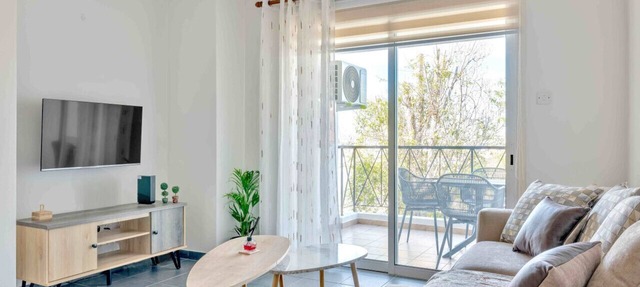 Phaedrus Living: Modern City Flat Elpida in Strovolos