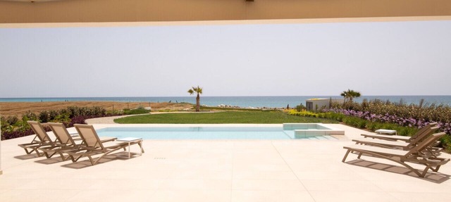 Phaedrus Living: Serenity Waves Villas No.5 in Softades