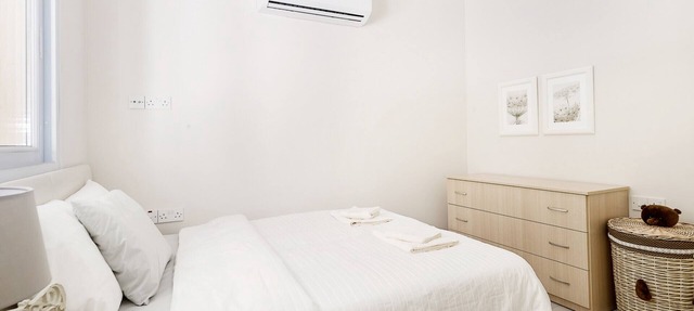 Poseidon Apartment with Sea View in Vokolida