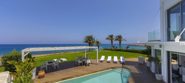 Protaras Beachfront Dream Villa in Protaras