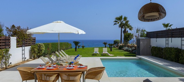 Protaras Beachfront Villa Pietra in Protaras